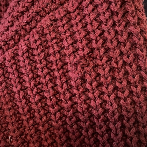 Free People Swim To Deep Turtle Neck Sweater Deep Red Chunky Knit Women's XS - Picture 13 of 13